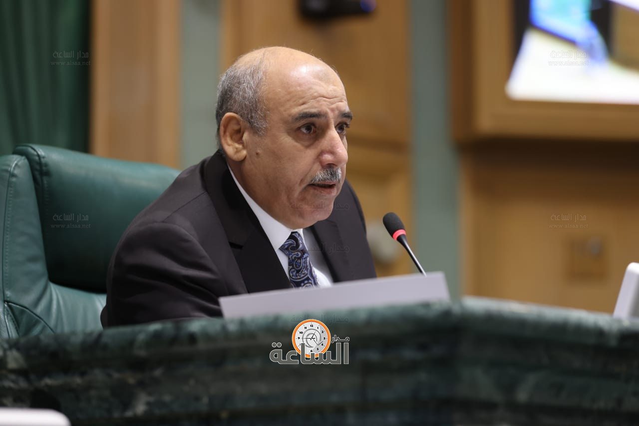 Madar Al-Saa Images 0.07192475455649816