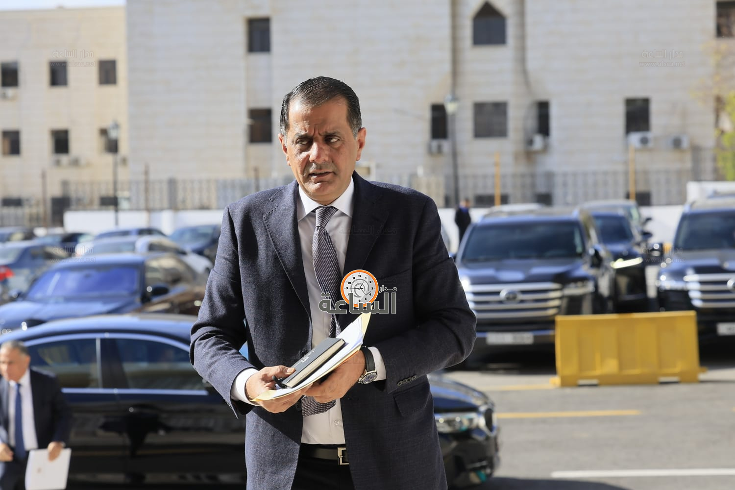 Madar Al-Saa Images 0.45644779997769536