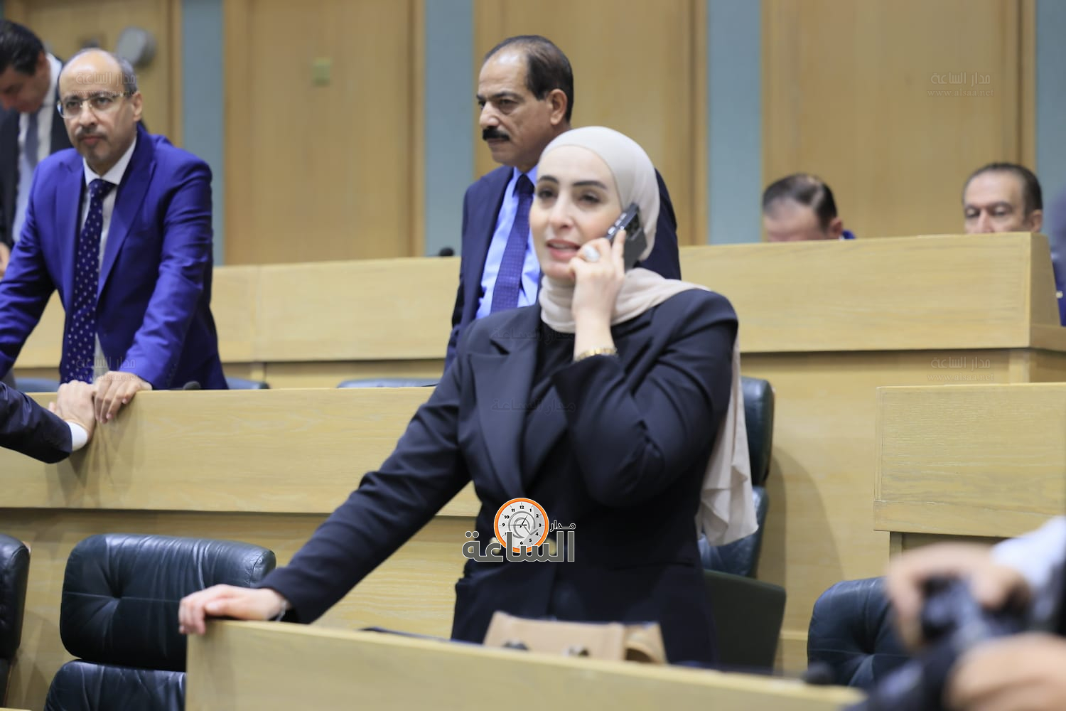 Madar Al-Saa Images 0.723197568265624