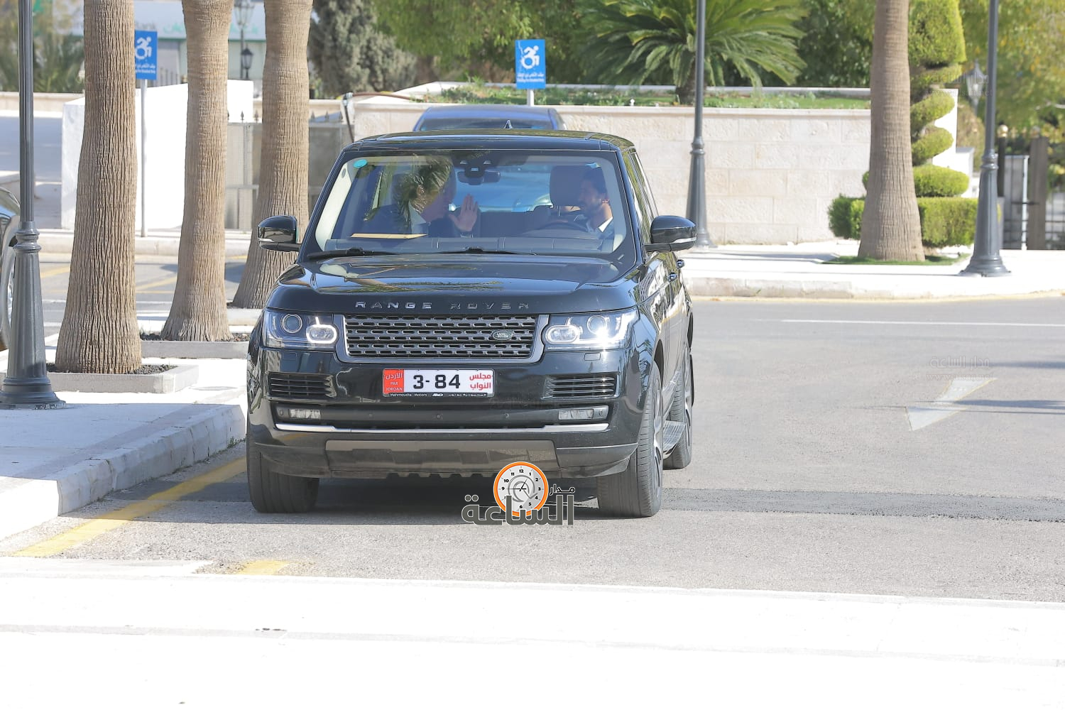 Madar Al-Saa Images 0.8978854102722207