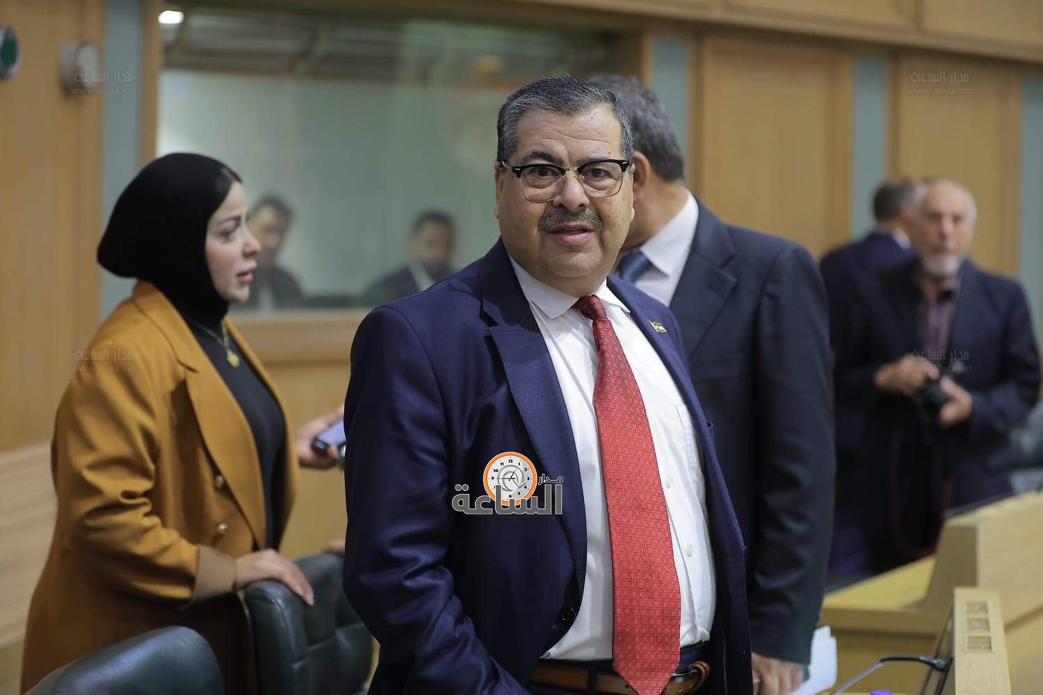 Madar Al-Saa Images 0.6856381005475772