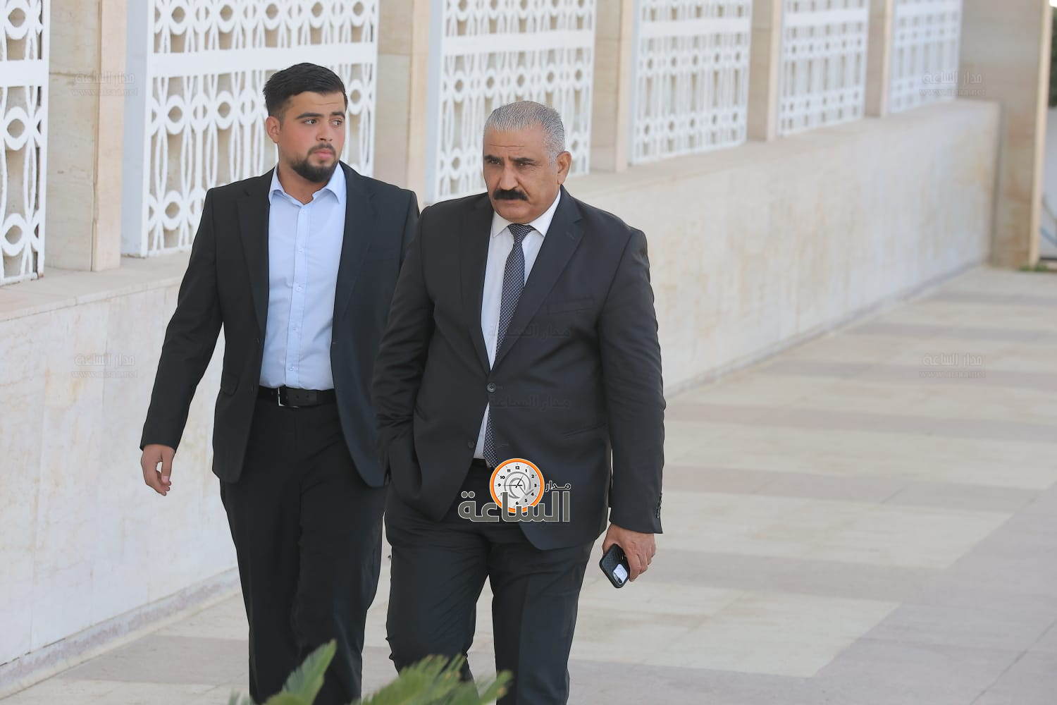 Madar Al-Saa Images 0.8818032214734204