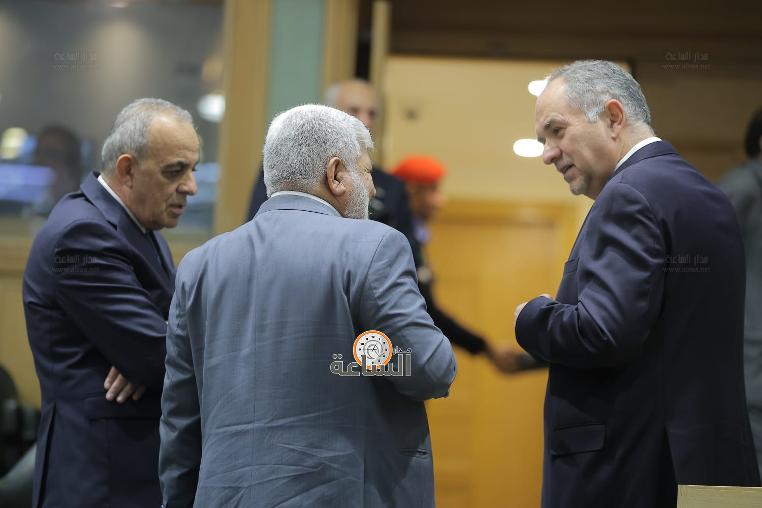 Madar Al-Saa Images 0.749104947788457