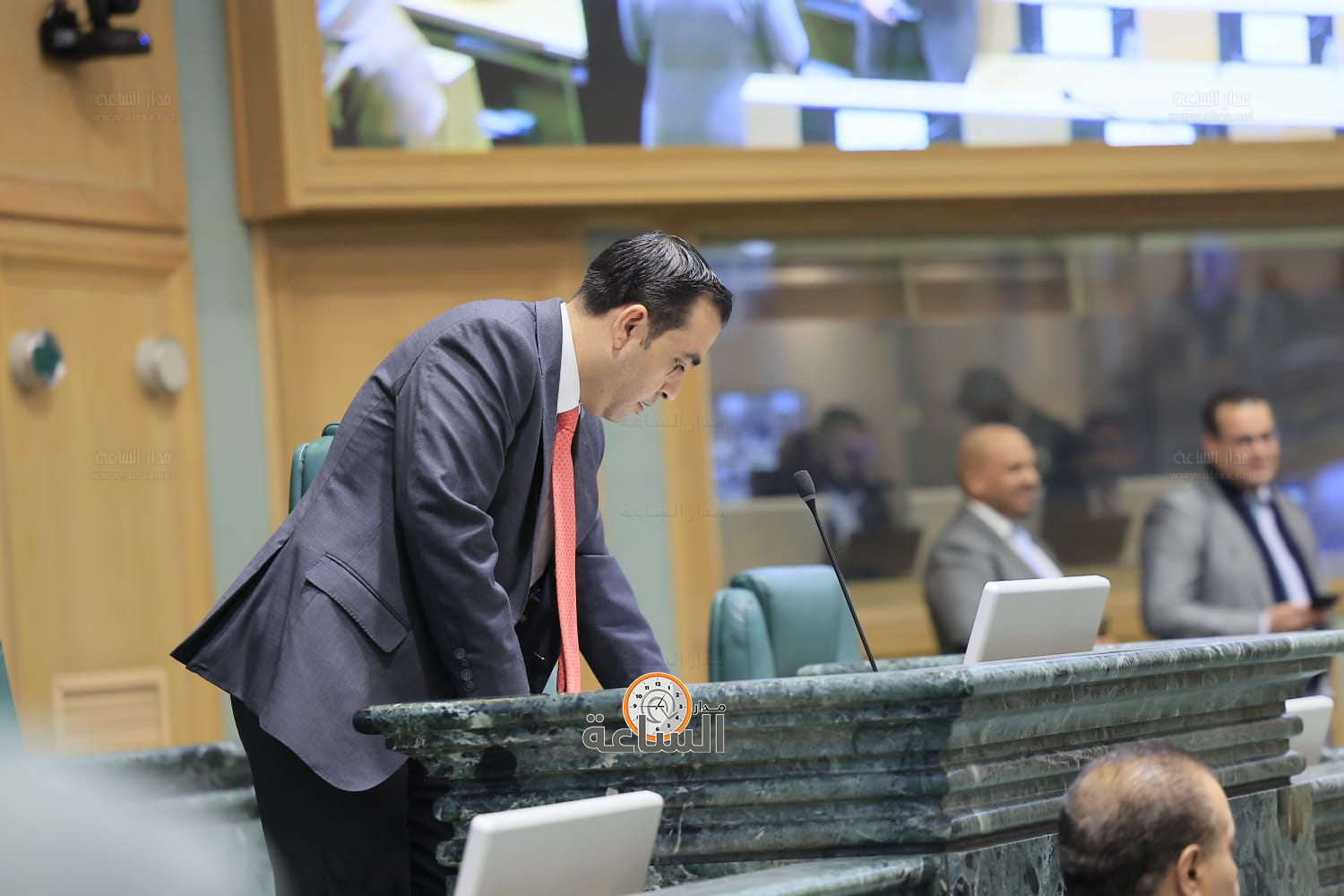 Madar Al-Saa Images 0.3993419015093336