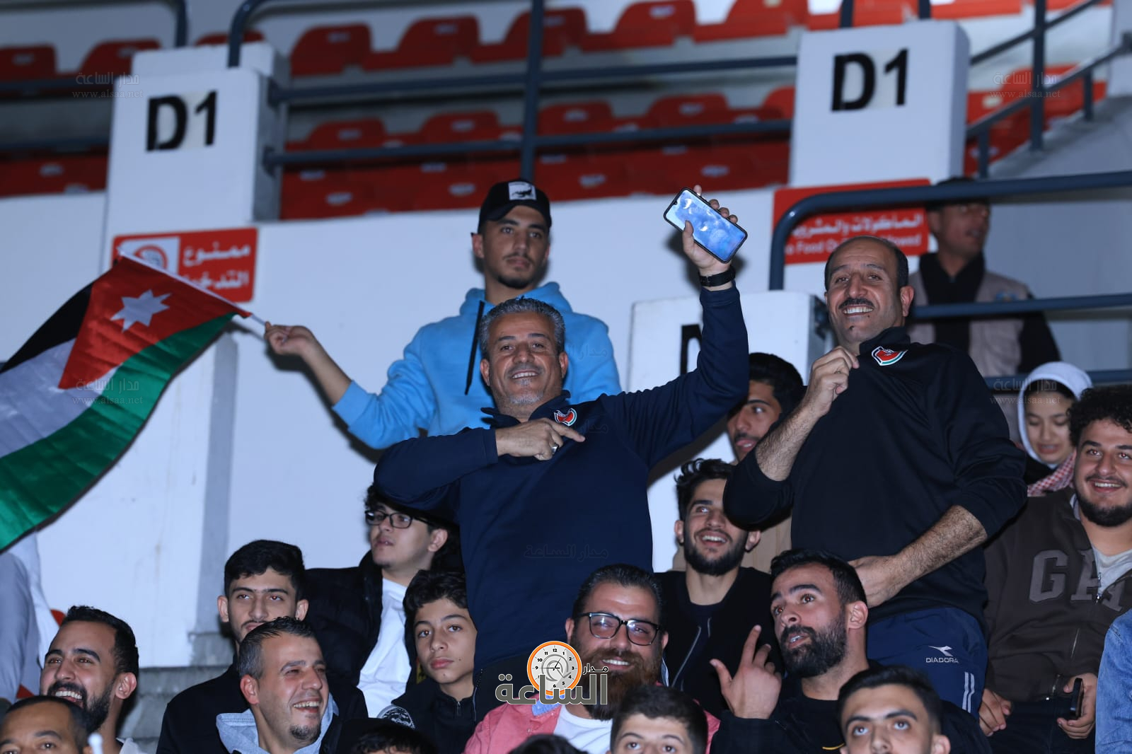 Madar Al-Saa Images 0.8858664678835622