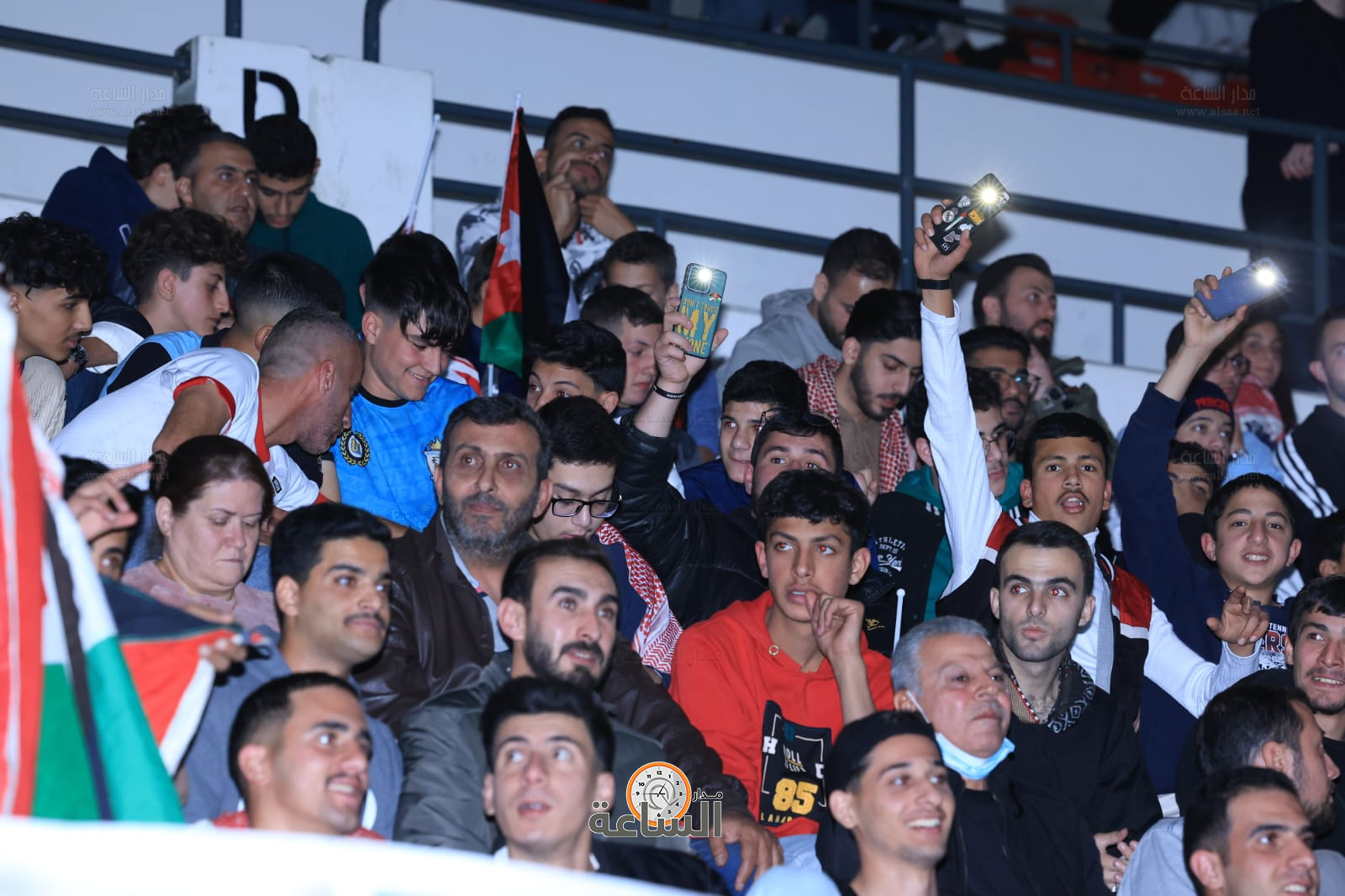 Madar Al-Saa Images 0.3245867581638425