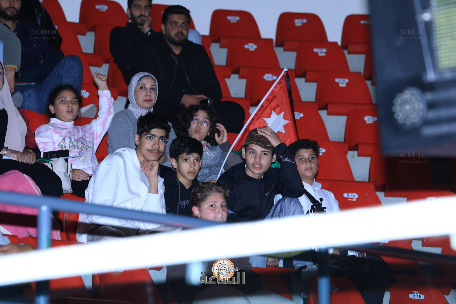 Madar Al-Saa Images 0.7896413307462736