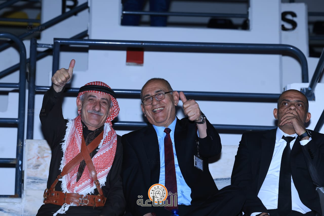 Madar Al-Saa Images 0.3149104480036693