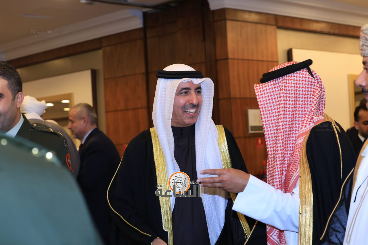 Madar Al-Saa Images 0.5253506358981982