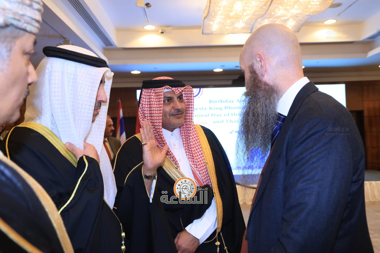 Madar Al-Saa Images 0.4905179495099832