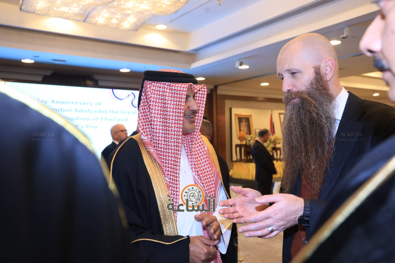 Madar Al-Saa Images 0.172914392844584