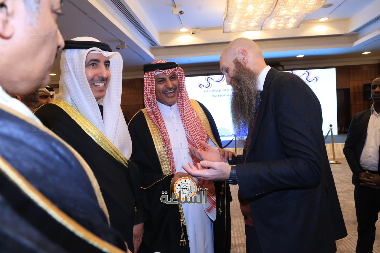 Madar Al-Saa Images 0.20502689797490825