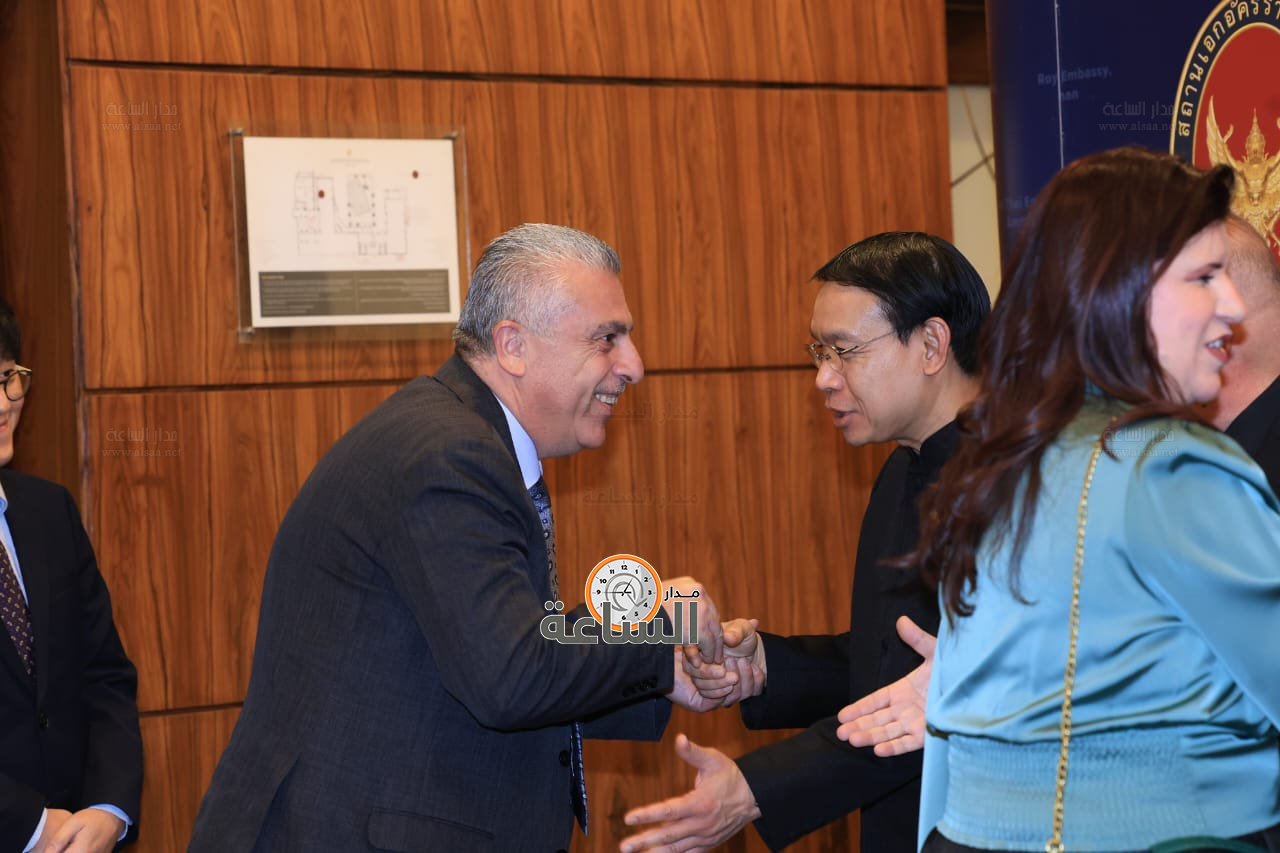 Madar Al-Saa Images 0.22736924453470397