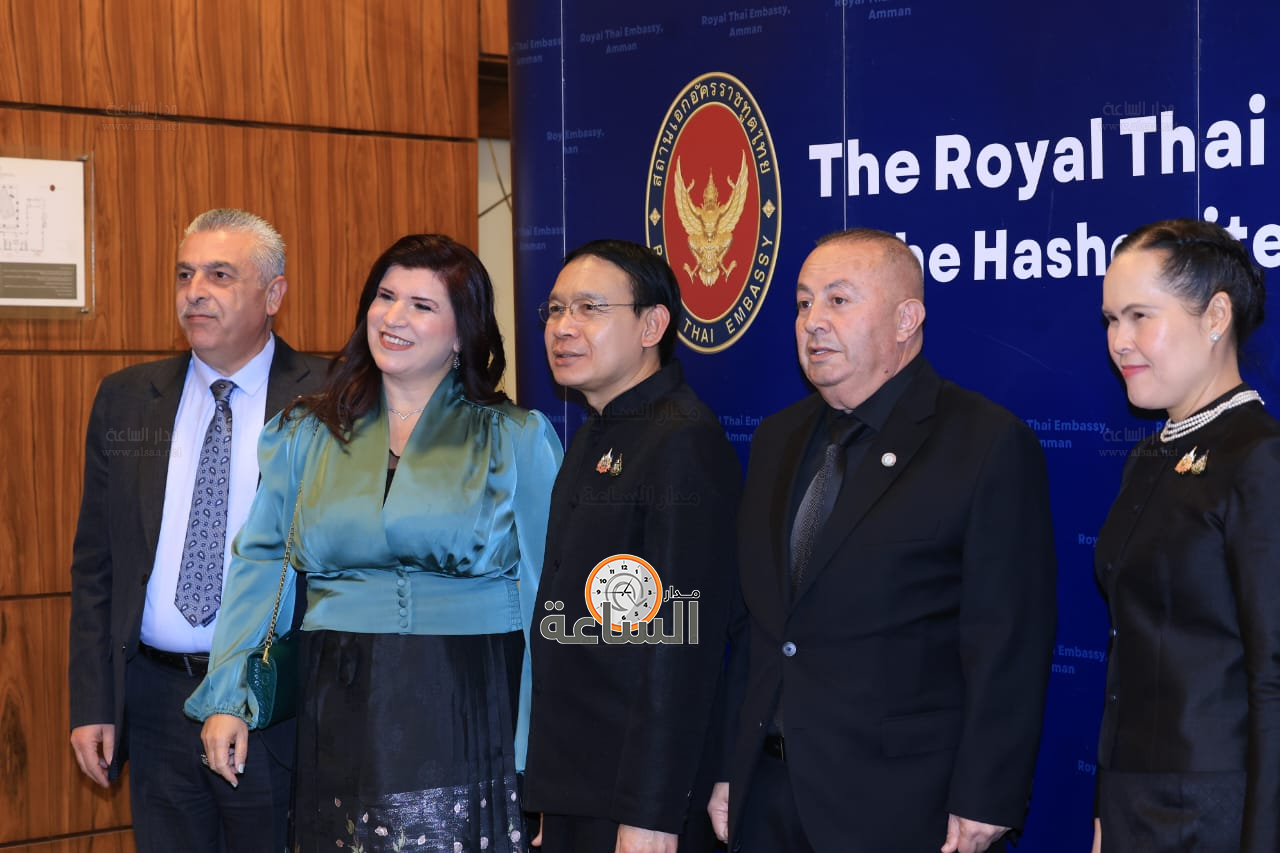 Madar Al-Saa Images 0.37312462688213033