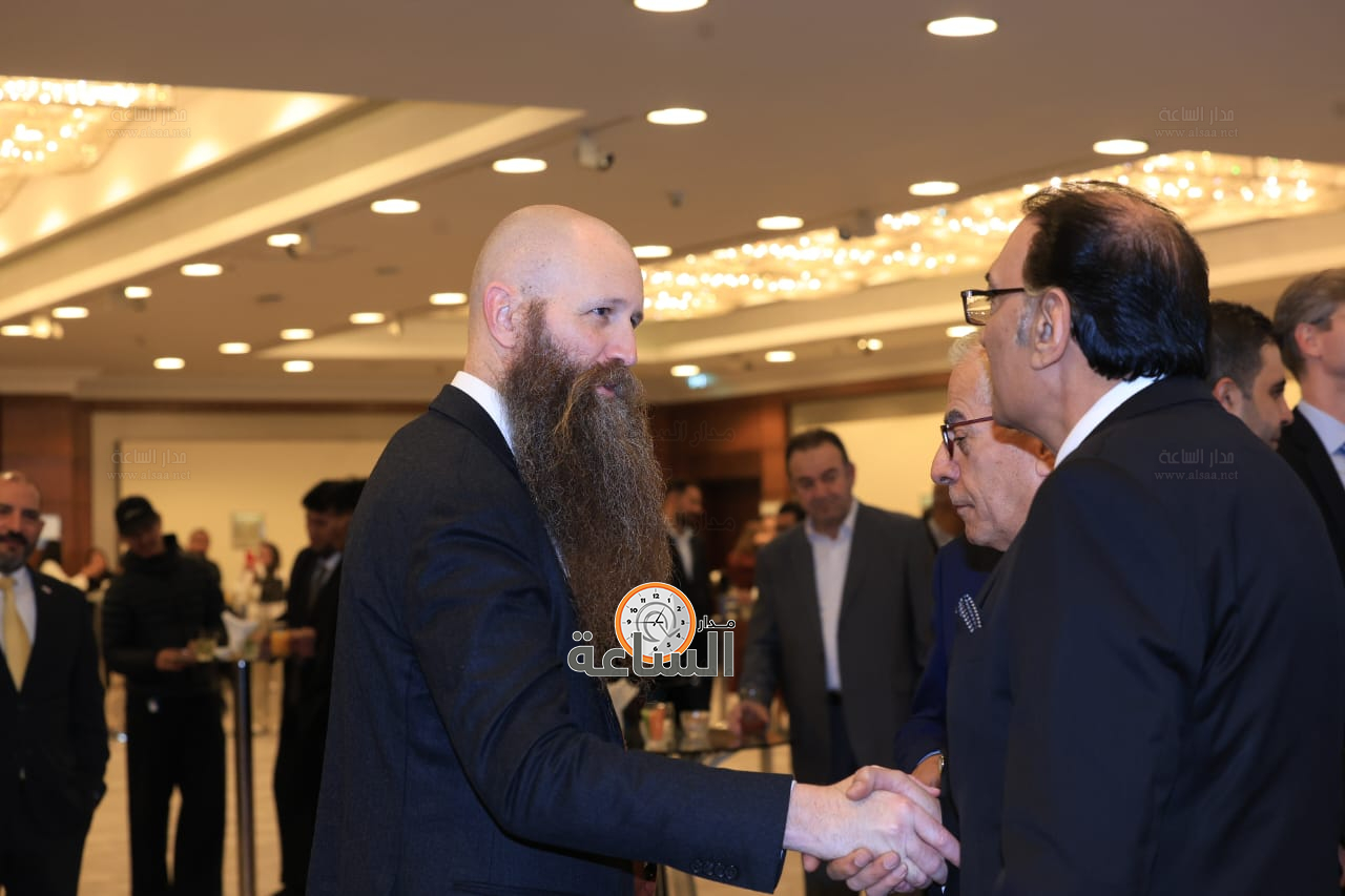 Madar Al-Saa Images 0.8851976678912702