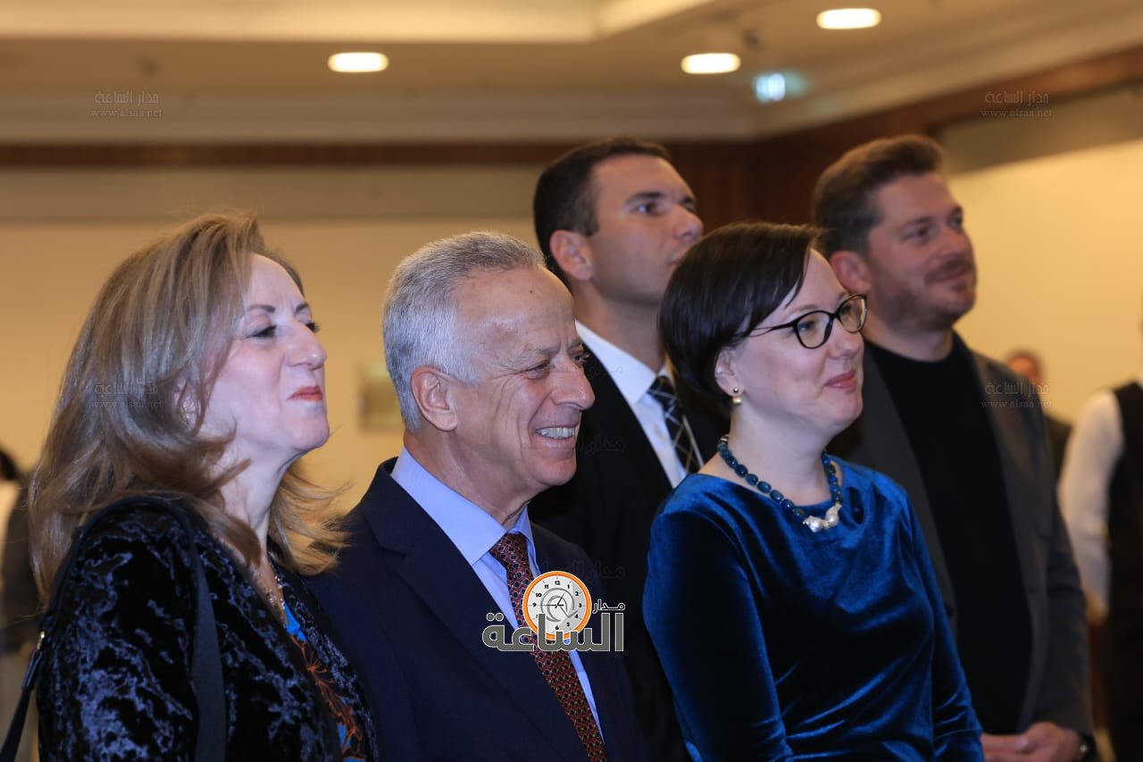 Madar Al-Saa Images 0.9704629402983044