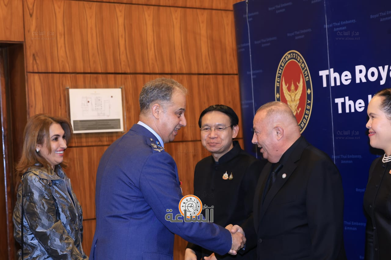 Madar Al-Saa Images 0.3465117053249419