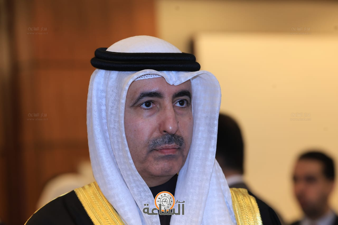 Madar Al-Saa Images 0.5711839913726435