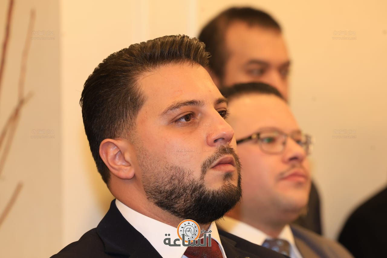 Madar Al-Saa Images 0.7383430137503534