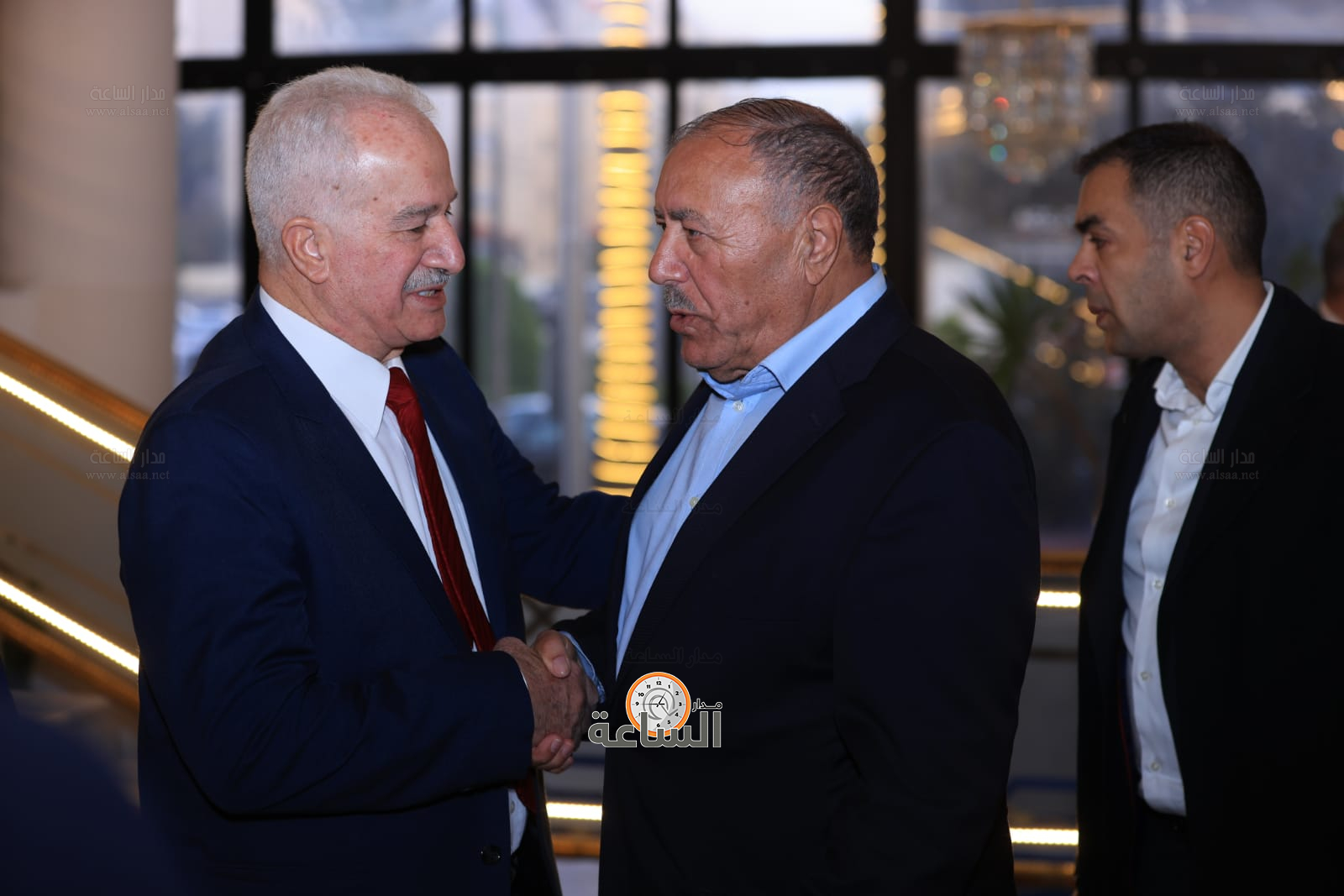 Madar Al-Saa Images 0.41611748901483026