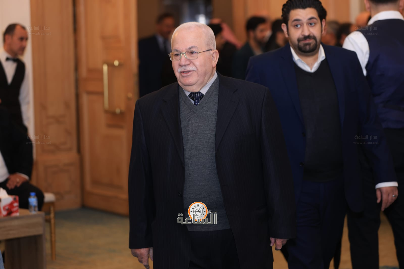 Madar Al-Saa Images 0.8487402148105729