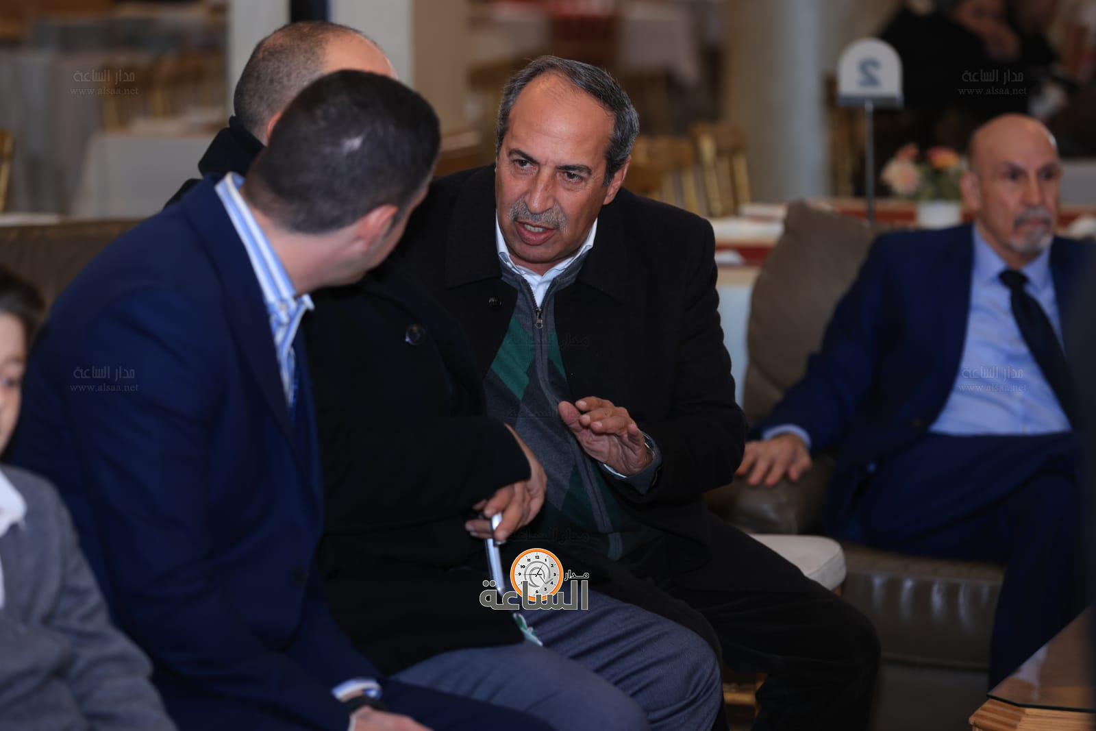 Madar Al-Saa Images 0.9569033845422431