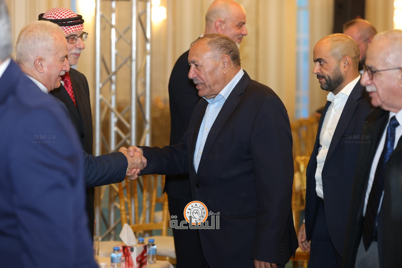 Madar Al-Saa Images 0.7664466084050794