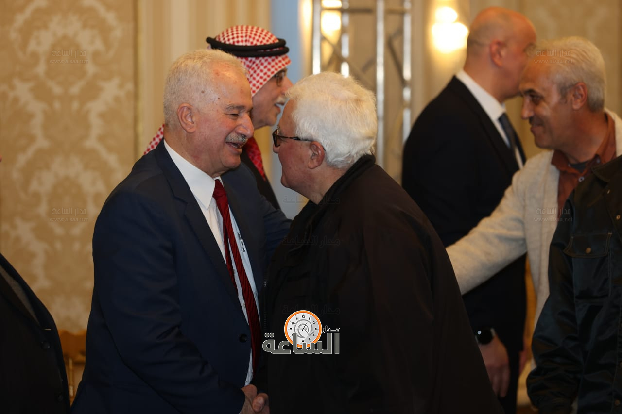 Madar Al-Saa Images 0.9210443613001211