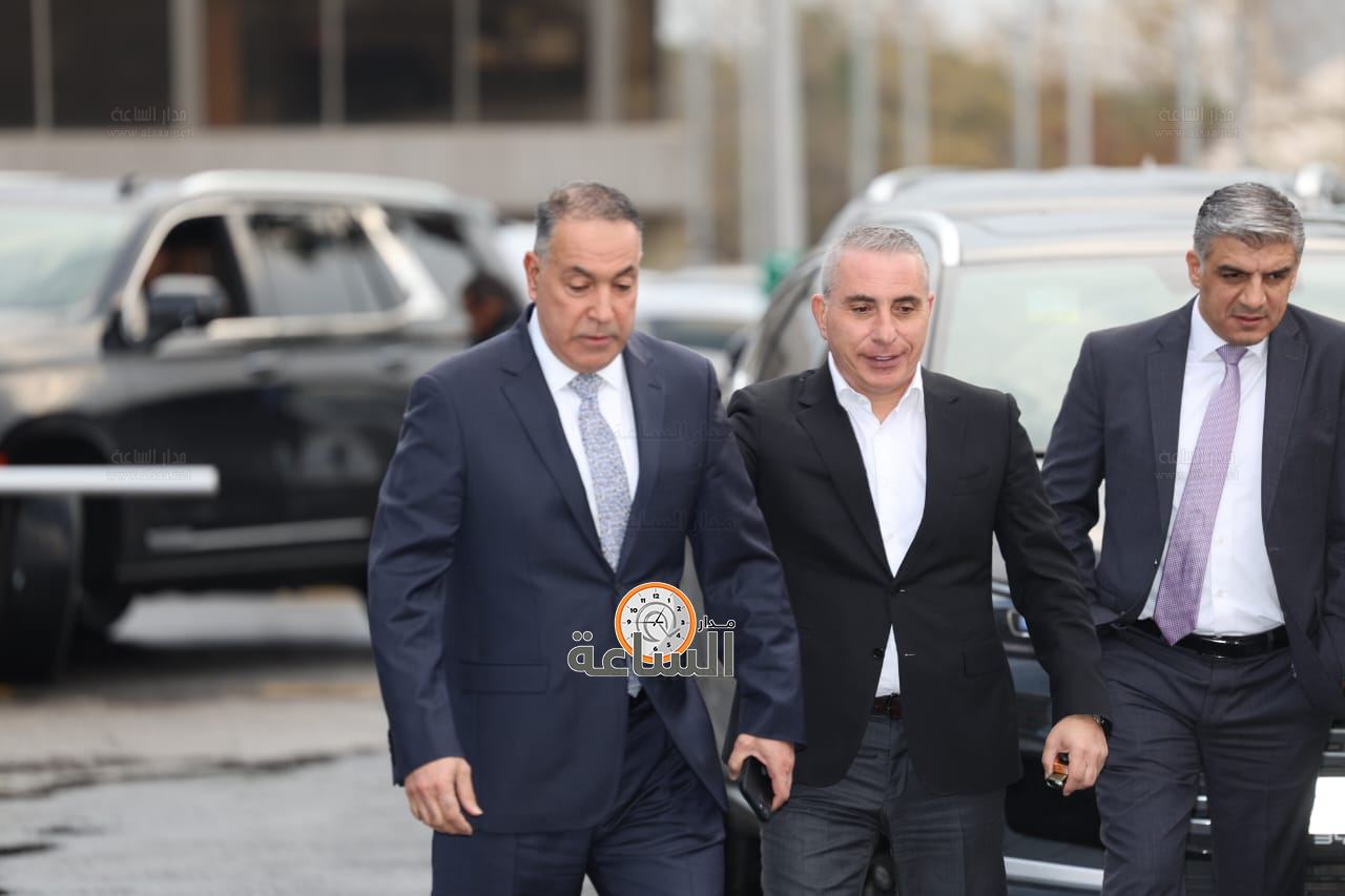 Madar Al-Saa Images 0.7379240376451707