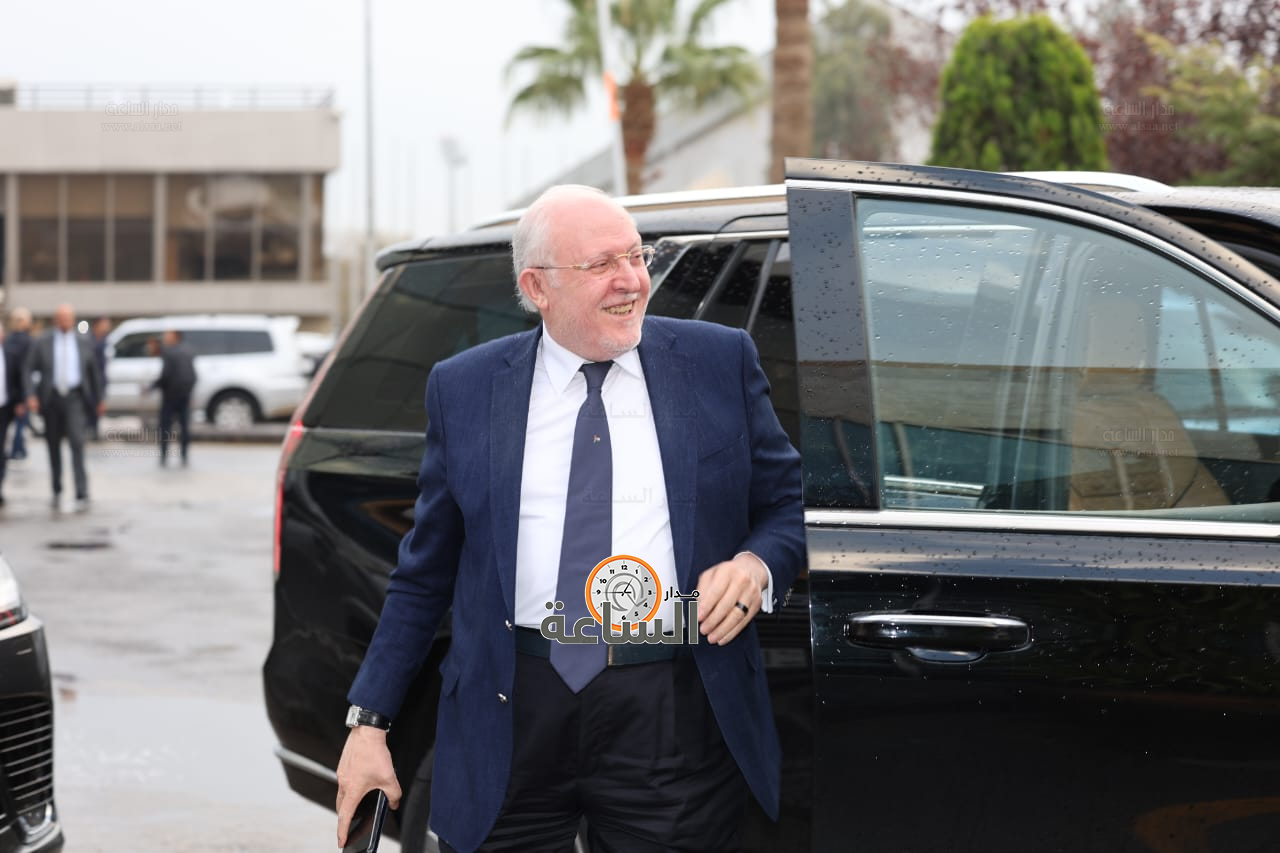 Madar Al-Saa Images 0.1415496088522501