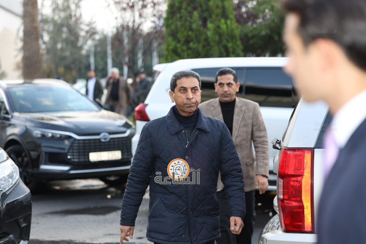 Madar Al-Saa Images 0.7442452176442355