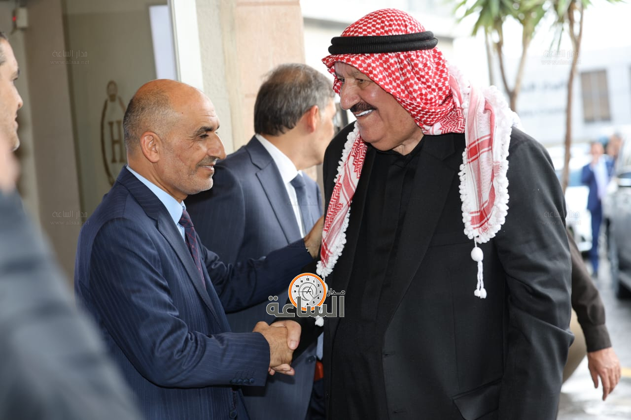 Madar Al-Saa Images 0.06938854025214469