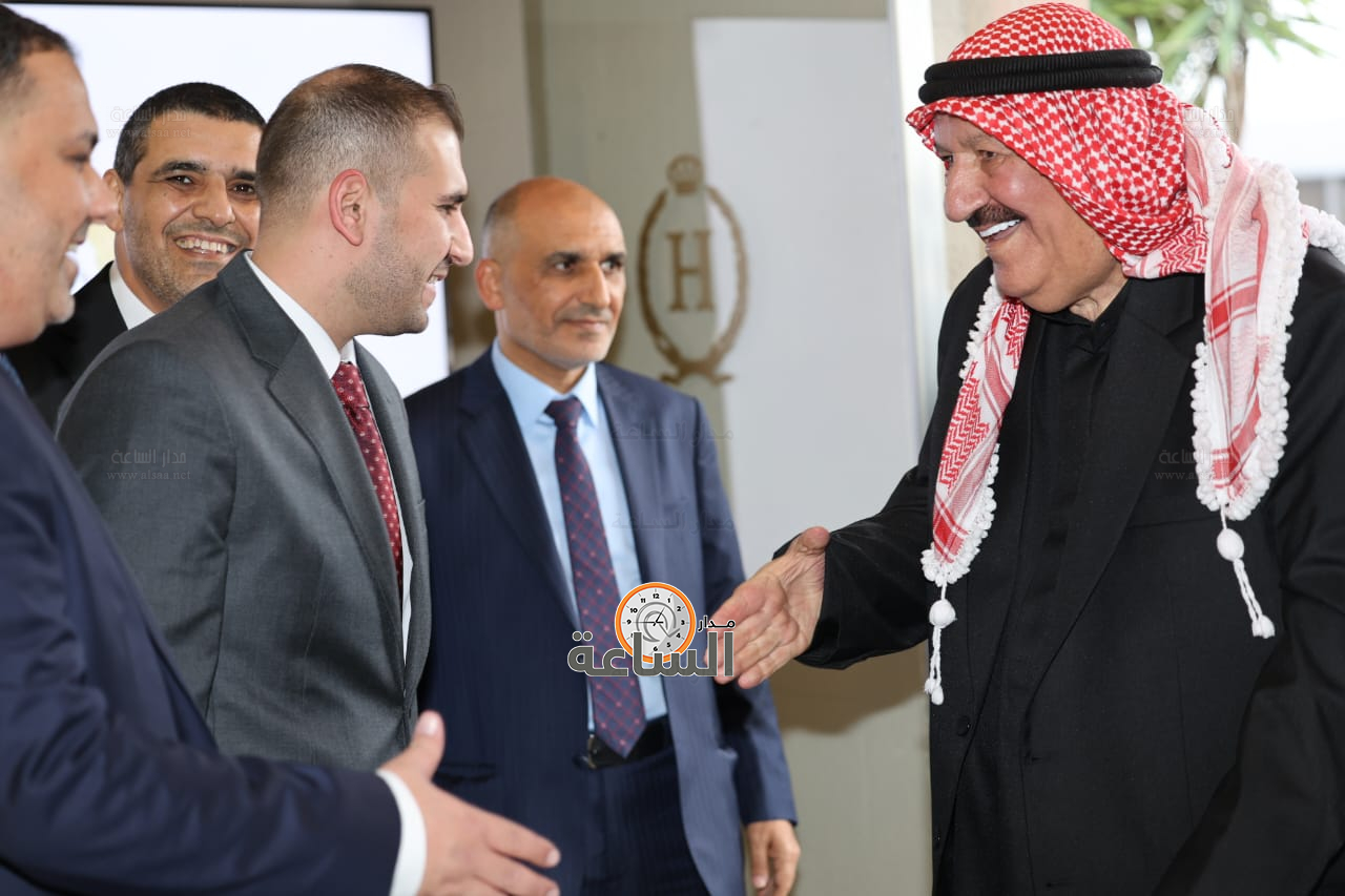 Madar Al-Saa Images 0.7265429028379145