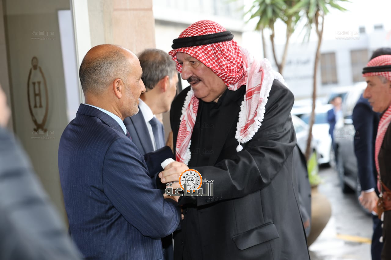 Madar Al-Saa Images 0.9464489528412987