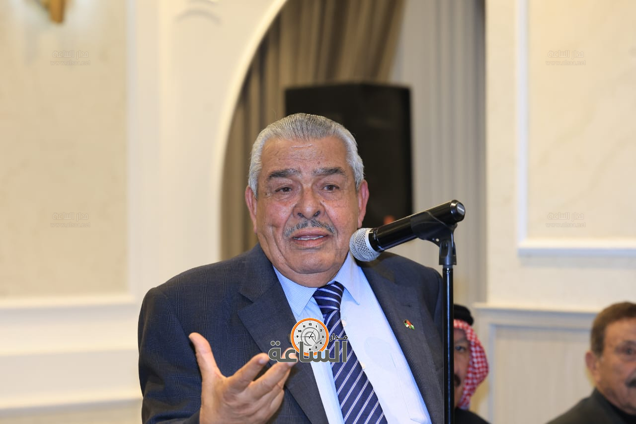 Madar Al-Saa Images 0.06372607031318323