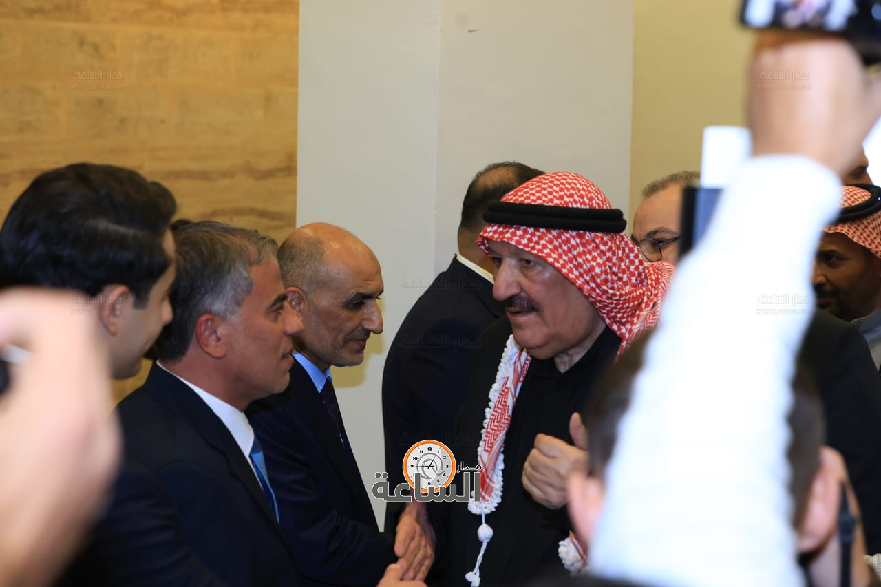 Madar Al-Saa Images 0.7862136736987393