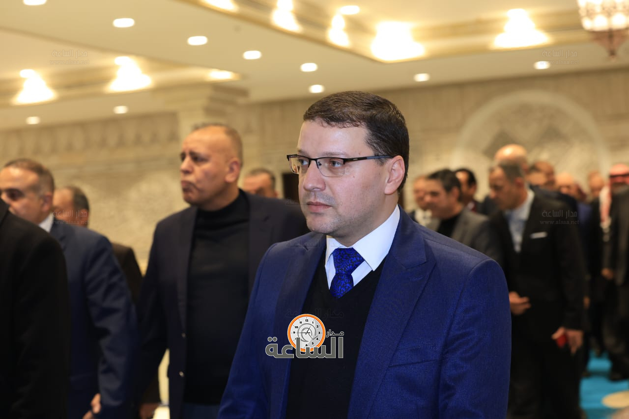 Madar Al-Saa Images 0.7587269383053477