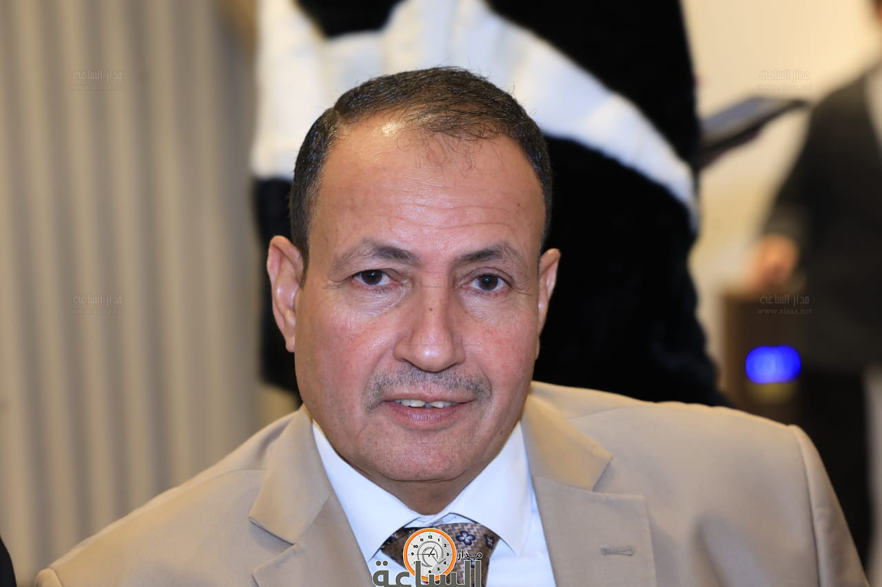 Madar Al-Saa Images 0.843321513011131