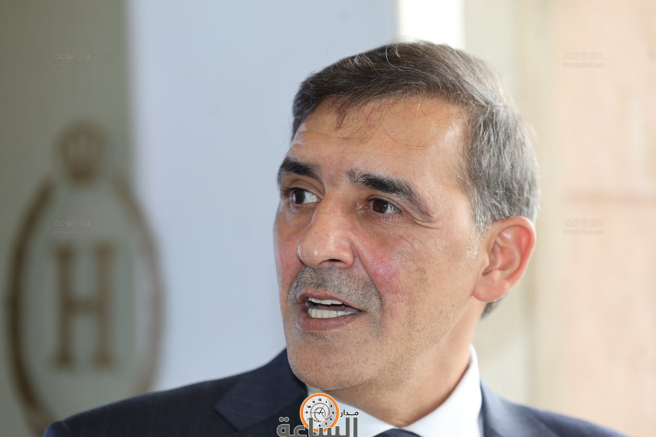 Madar Al-Saa Images 0.6832272419381757