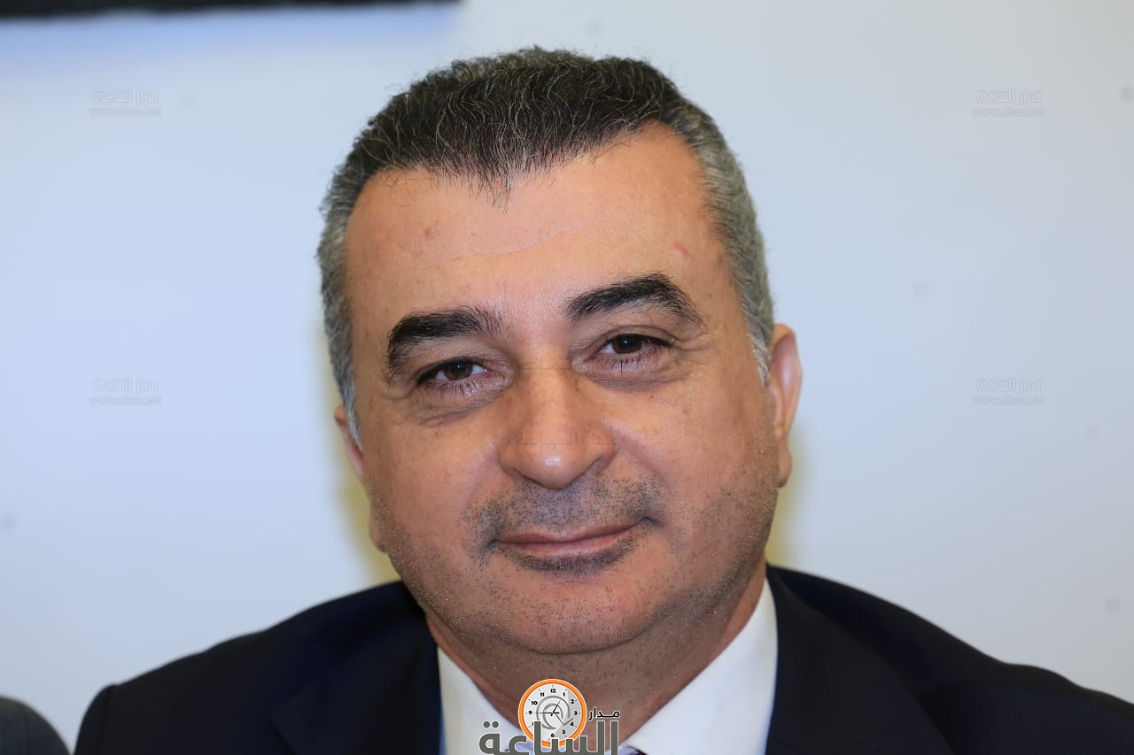 Madar Al-Saa Images 0.22084866511125467