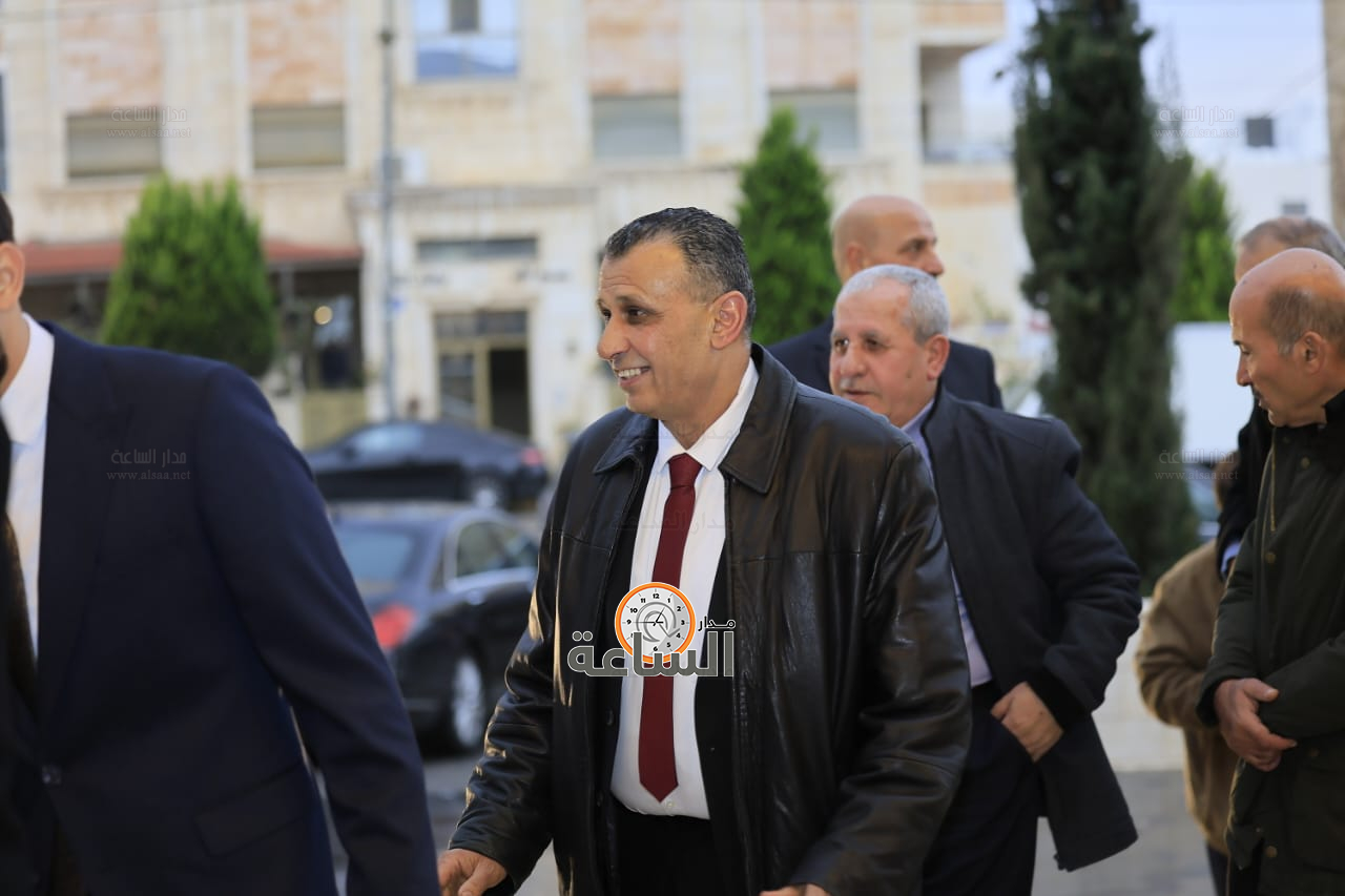 Madar Al-Saa Images 0.7569887292729284