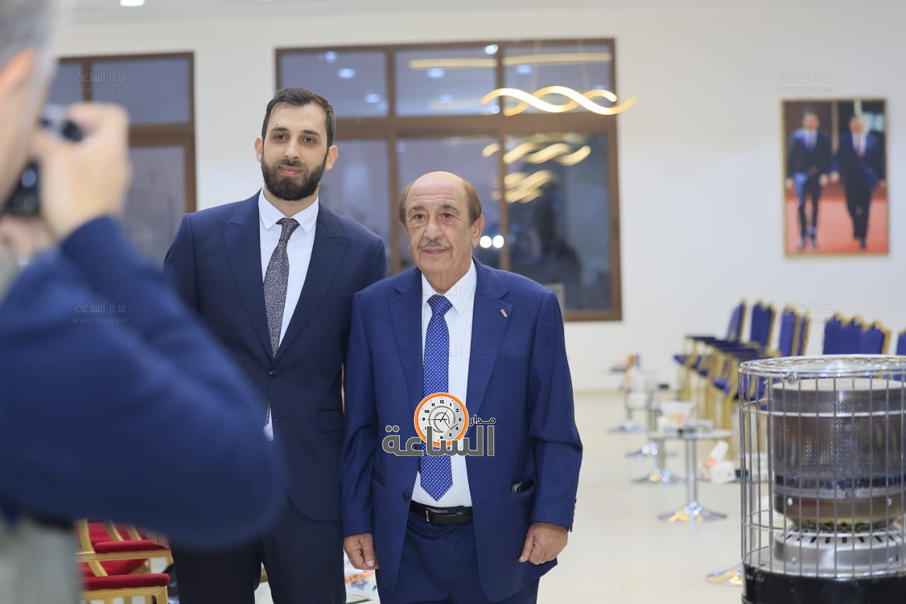 Madar Al-Saa Images 0.45086359766173845