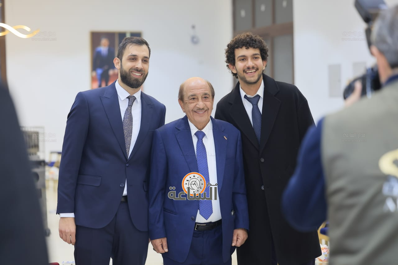 Madar Al-Saa Images 0.9883159582053805