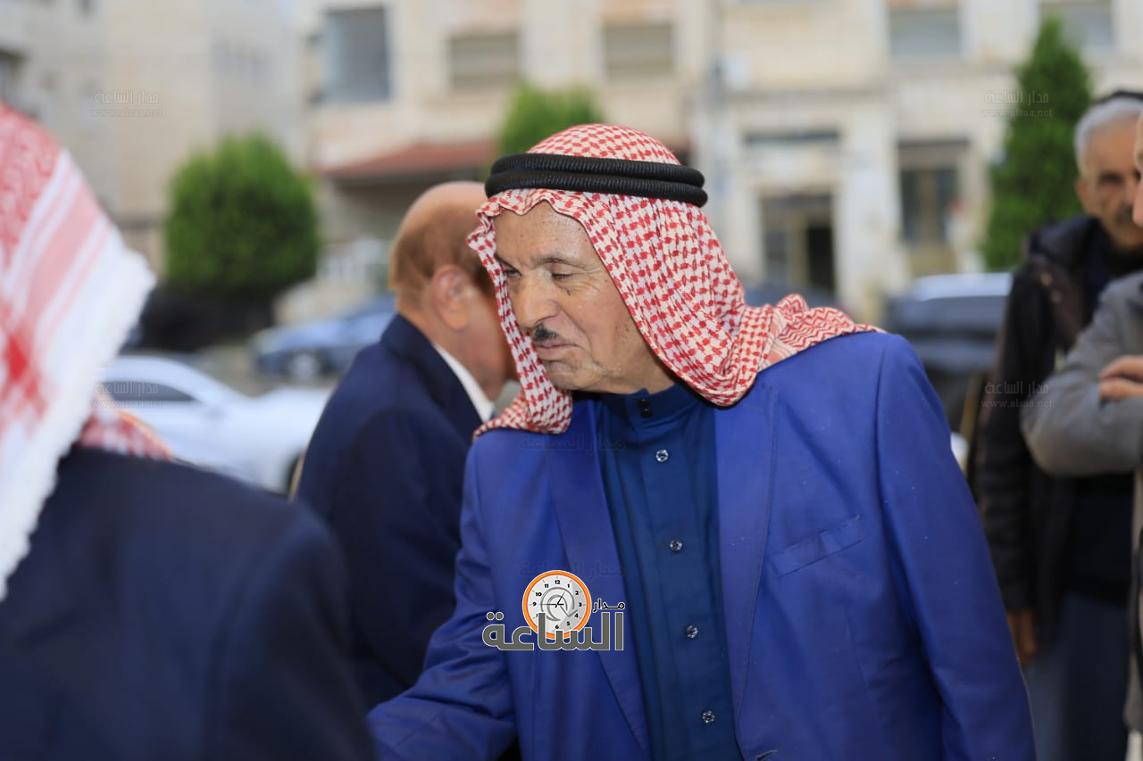 Madar Al-Saa Images 0.9286967355997702