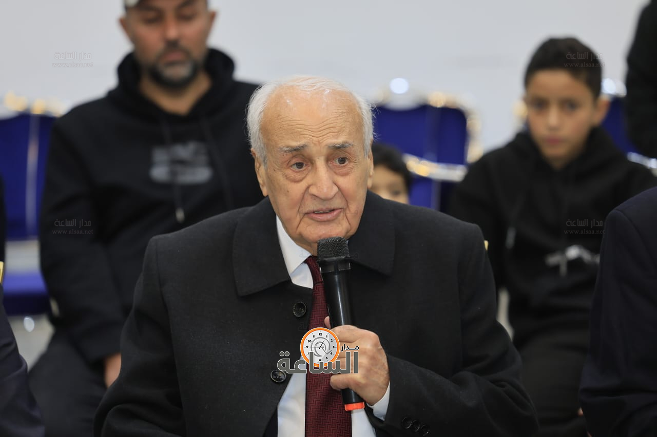 Madar Al-Saa Images 0.716304294688827