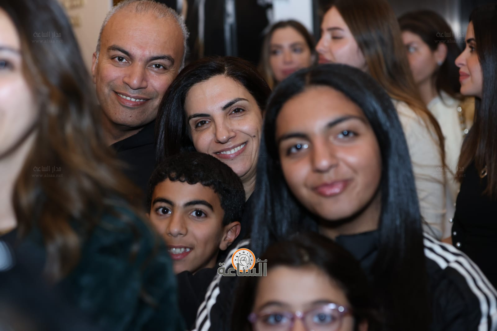 Madar Al-Saa Images 0.6946054674024943