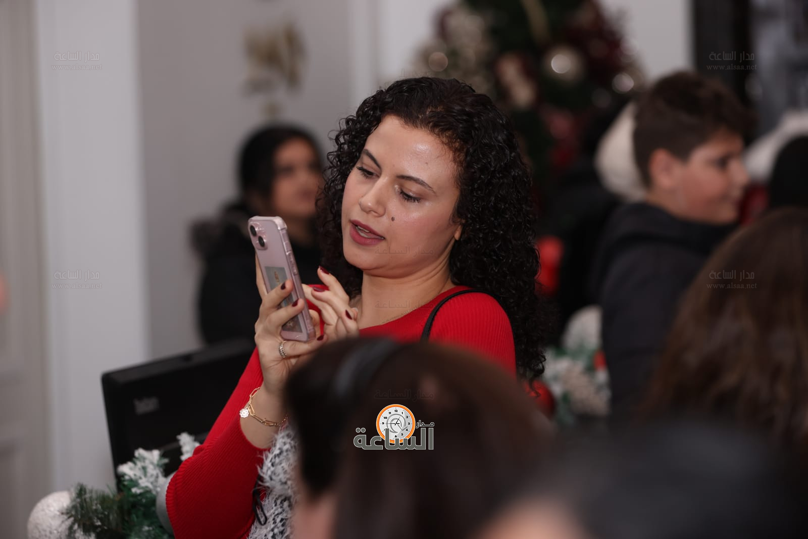 Madar Al-Saa Images 0.6800607603829177