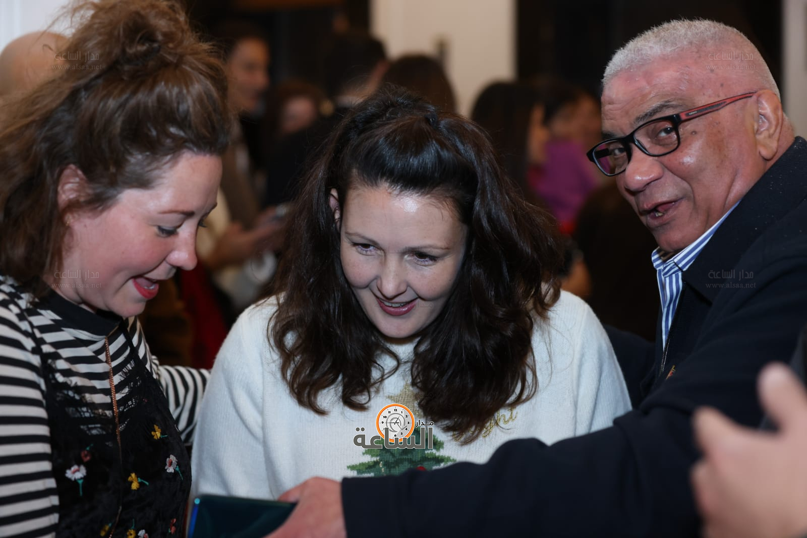 Madar Al-Saa Images 0.8519599043184113