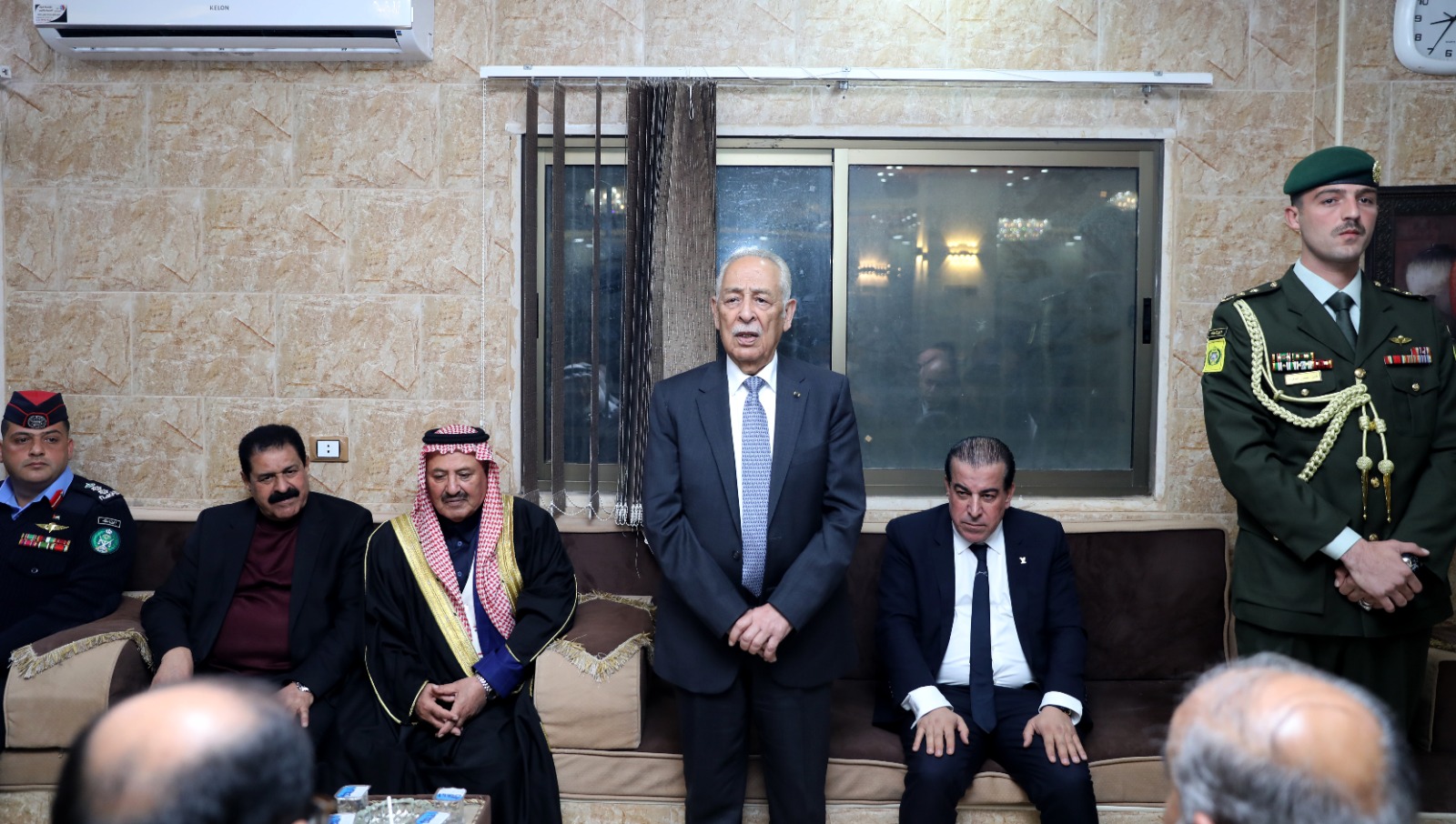 Madar Al-Saa Images 0.9376341962721944