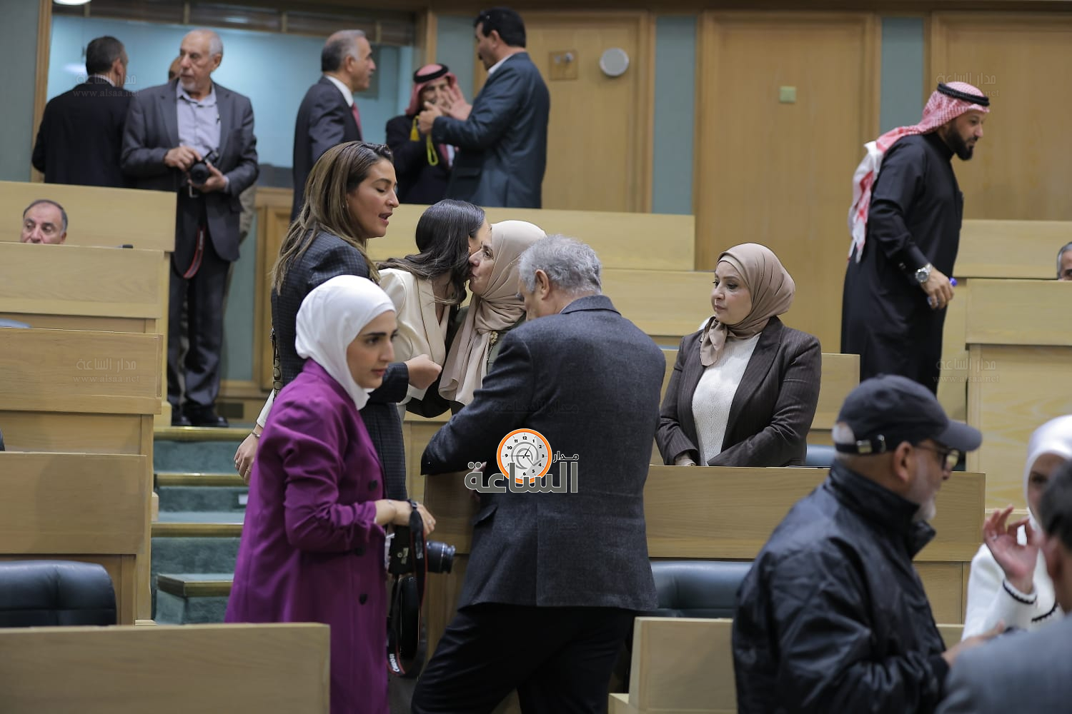 Madar Al-Saa Images 0.17430970802131251